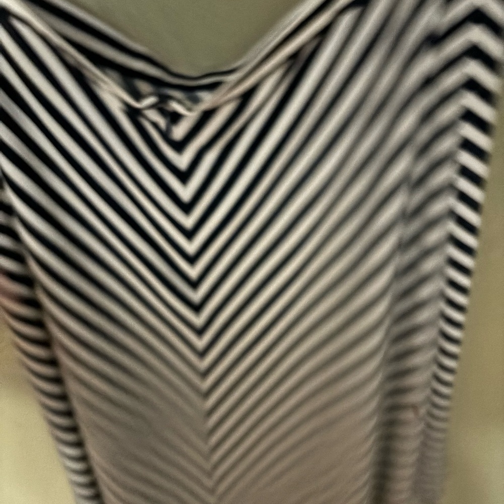 Tahari Arthur Levine Black & White Striped Cotton Pencil Skirt Size M - Picture 5 of 5